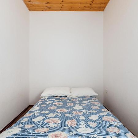 Lovely Apartment In Fazana With Kitchen מראה חיצוני תמונה