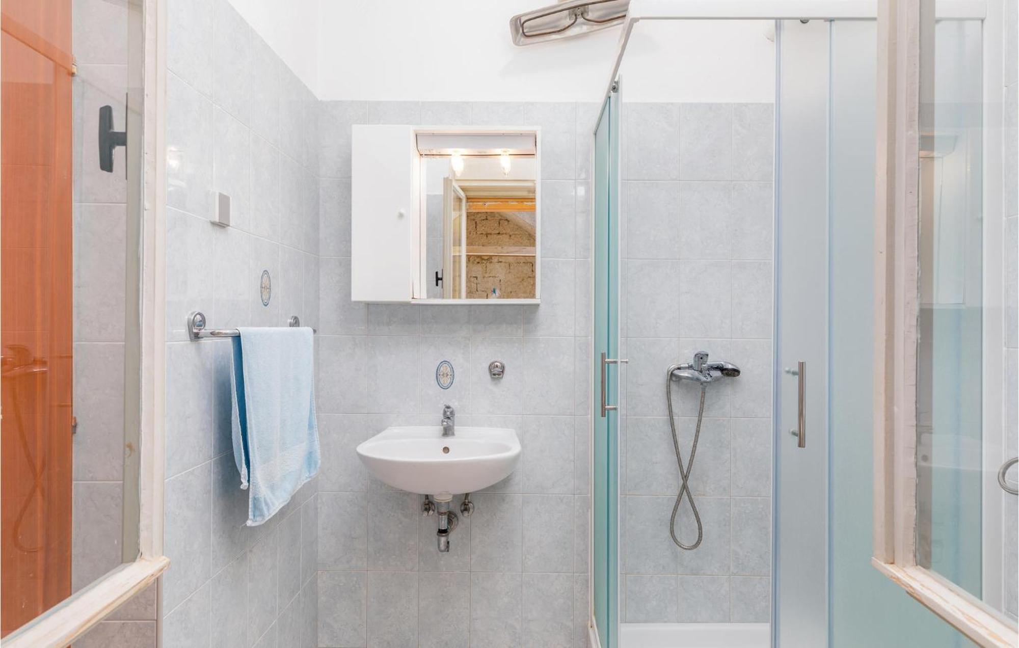 Lovely Apartment In Fazana With Kitchen מראה חיצוני תמונה